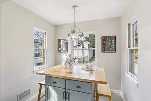 858 E Glen Ave, Whitefish Bay, WI 53217 - Photo 23