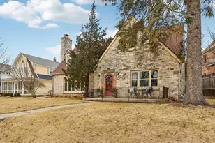 858 E Glen Ave, Whitefish Bay, WI 53217 - Photo 67