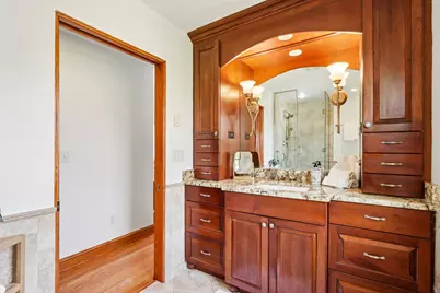 858 E Glen Ave, Whitefish Bay, WI 53217 - Photo 45