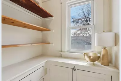 817 E Otjen St, Milwaukee, WI 53207 - Photo 9