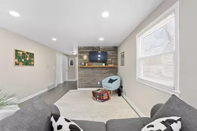 4869 N 55th St, Milwaukee, WI 53218 - Photo 3