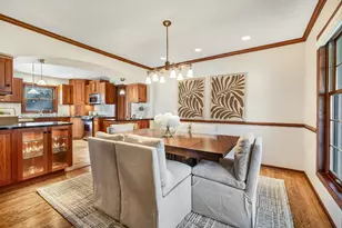 12044 N Maryhill Ct, Mequon, WI 53092 - Photo 5