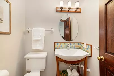 12044 N Maryhill Ct, Mequon, WI 53092 - Photo 9