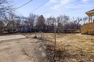 4860 N 20th St, Milwaukee, WI 53209 - Photo 35