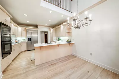 630  Park Cir, Elm Grove, WI 53122 - Photo 37