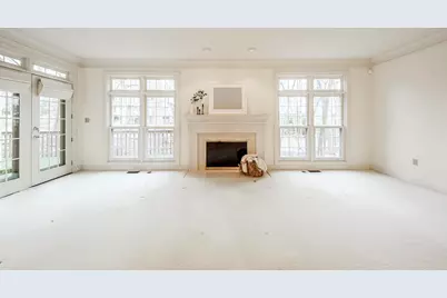 630  Park Cir, Elm Grove, WI 53122 - Photo 7