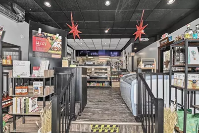 202 E Main St, Racine, WI 53185 - Photo 5