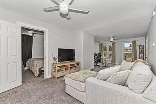 202 E Main St, Racine, WI 53185 - Photo 17