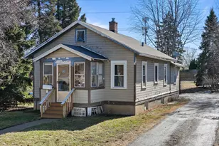 930 E Wisconsin St, Delavan, WI 53115 - Photo 1