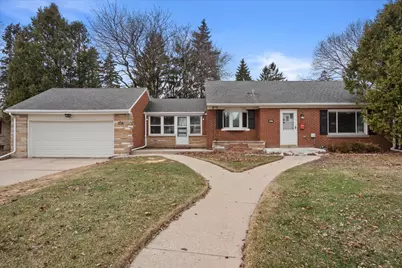 5437 N Navajo Ave, Glendale, WI 53217 - Photo 1