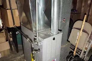 2639 N 55th St, Milwaukee, WI 53210 - Photo 11