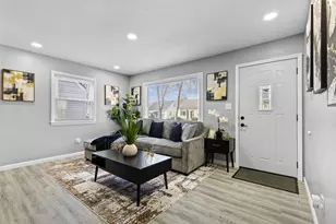 4570 N 44th St, Milwaukee, WI 53218 - Photo 3