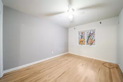 314  Center Ave #3, Sheboygan, WI 53081 - Photo 9