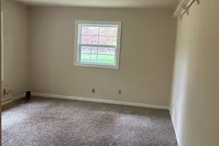 N35W28682 Old North Shore Dr, Delafield, WI 53072 - Photo 39