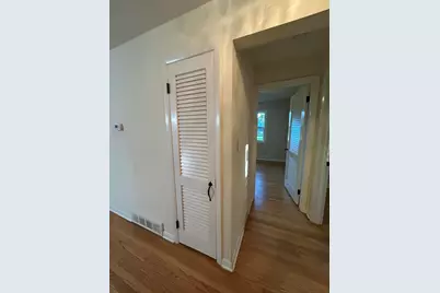 N35W28682  Old North Shore Dr, Delafield, WI 53072 - Photo 43