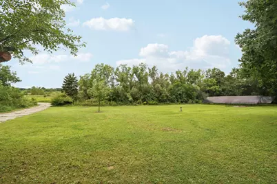 1009  Spring Valley Rd, Burlington, WI 53105 - Photo 35