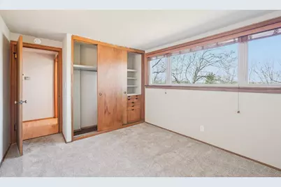 1009  Spring Valley Rd, Burlington, WI 53105 - Photo 21