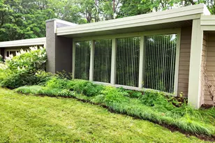 1009 Spring Valley Rd, Burlington, WI 53105 - Photo 39