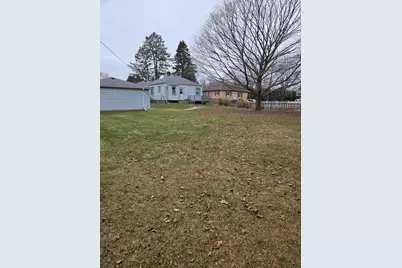 520  4 Mile Rd, Racine, WI 53402 - Photo 3