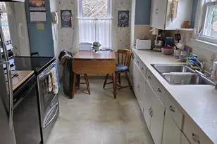 520 4 Mile Rd, Racine, WI 53402 - Photo 13