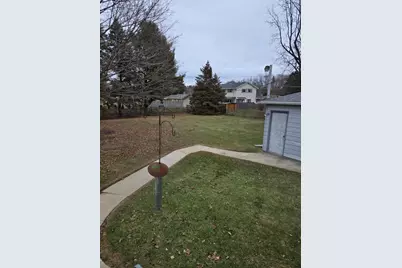 520  4 Mile Rd, Racine, WI 53402 - Photo 5