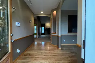 3231 E Lindy Ln, Oak Creek, WI 53154 - Photo 21