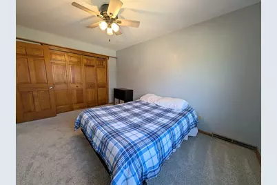 719  Lynne Dr, Waukesha, WI 53186 - Photo 29