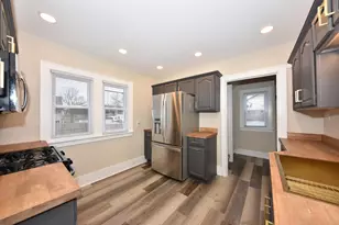 2411 N 54th St, Milwaukee, WI 53210 - Photo 9