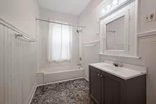 2664 N 2nd St, Milwaukee, WI 53212 - Photo 15