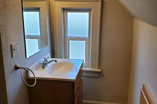 1331 S 64th St, West Allis, WI 53214 - Photo 17