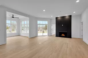 2950 N 186th St, Brookfield, WI 53045 - Photo 7