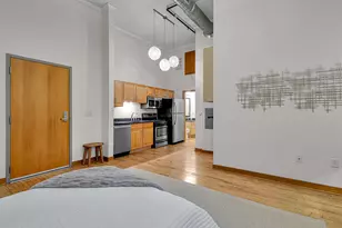 1017 S 2nd St, Milwaukee, WI 53204 - Photo 13