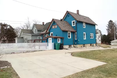 N88W17170  Main St, Menomonee Falls, WI 53051 - Photo 3