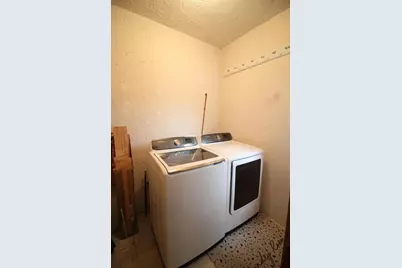 N88W17170  Main St, Menomonee Falls, WI 53051 - Photo 13