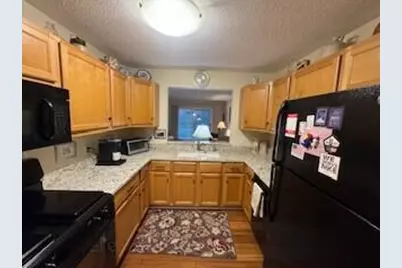 W194 S7823  Overlook Bay Rd #Unit A, Muskego, WI 53150 - Photo 7