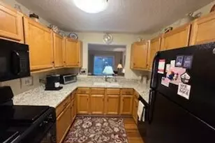 W194S7823 Overlook Bay Rd, Muskego, WI 53150 - Photo 7