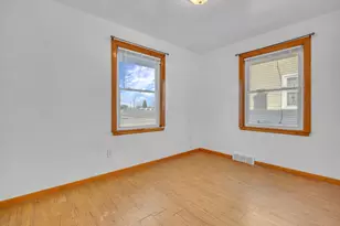 2215 Main Ave, Sheboygan, WI 53083 - Photo 11