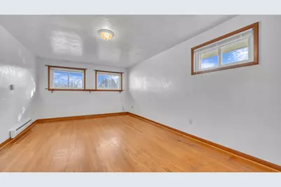 2215  Main Ave, Sheboygan, WI 53083 - Photo 3