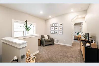 1434 N 66th St, Wauwatosa, WI 53213 - Photo 37