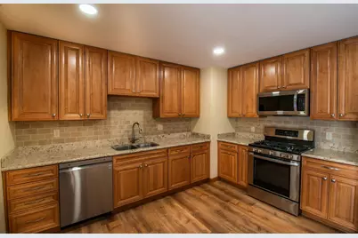 110  Toms Ave, Twin Lakes, WI 53181 - Photo 3