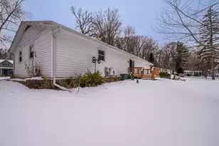 110 Toms Ave, Twin Lakes, WI 53181 - Photo 21