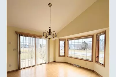 1001  Spring Waters Dr, Oconomowoc, WI 53066 - Photo 21