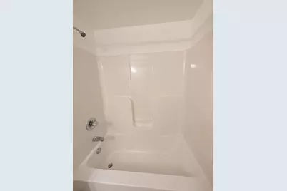 1001  Spring Waters Dr, Oconomowoc, WI 53066 - Photo 17