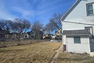 2548 N 18th St, Milwaukee, WI 53206 - Photo 27