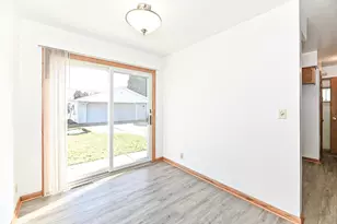 3824 S 75th St, Milwaukee, WI 53220 - Photo 5