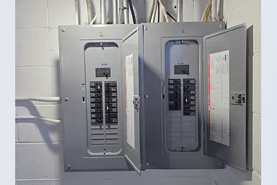 5601 W Brooklyn Pl, Milwaukee, WI 53216 - Photo 45