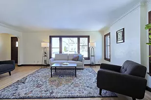 5601 W Brooklyn Pl, Milwaukee, WI 53216 - Photo 11