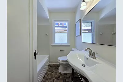 5601 W Brooklyn Pl, Milwaukee, WI 53216 - Photo 19