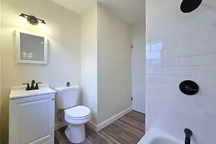 5908 N 32nd St, Milwaukee, WI 53209 - Photo 13