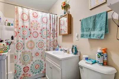 1661 W Edgerton Ave #Unit M, Milwaukee, WI 53221 - Photo 11